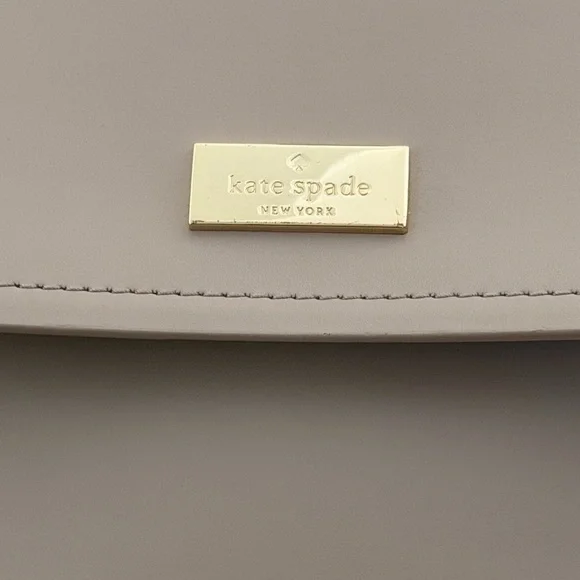 Kate Spade Arbour Hill Lilah Satchel Crossbody Beige Neutral Leather - Picture 3 of 9